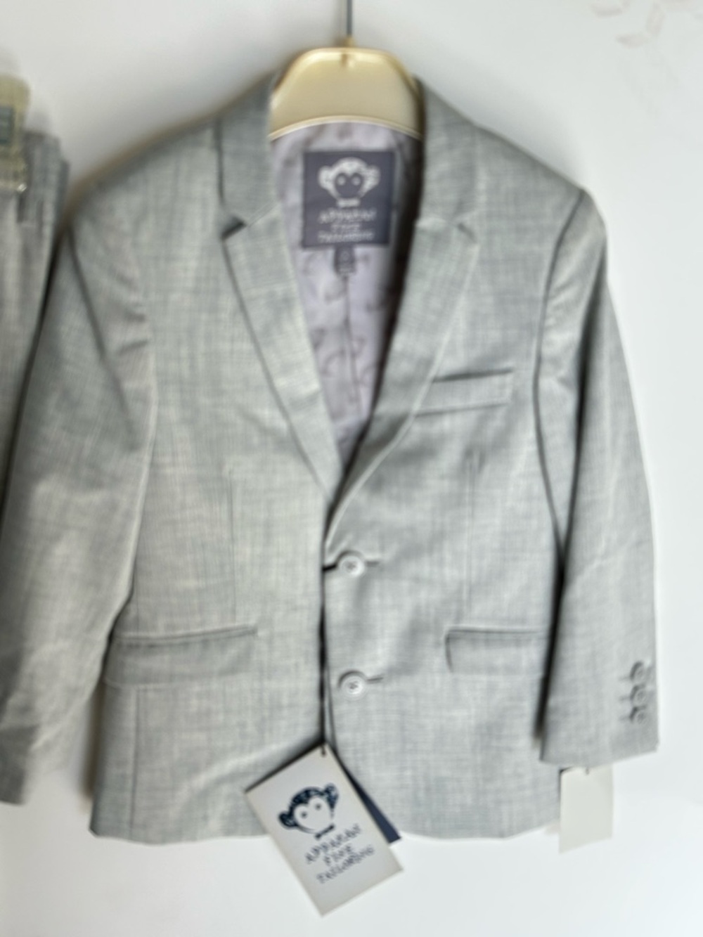 Appaman Light Gray poly rayon 2 button Boy’s Suit in size 5. Flat front pant NWT - Picture 2 of 5